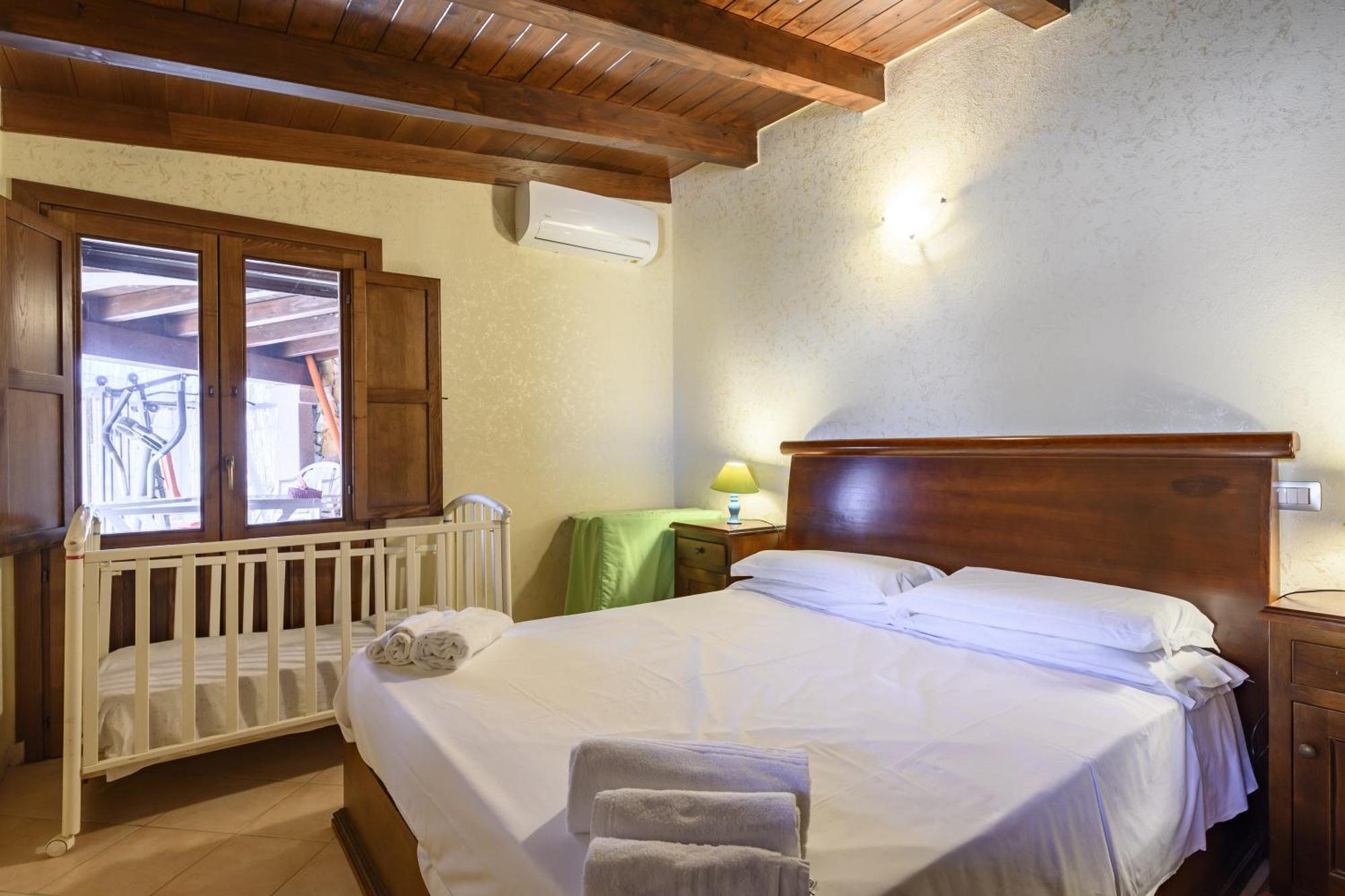 Villa Il Panorama Di Orri Тортолі Екстер'єр фото